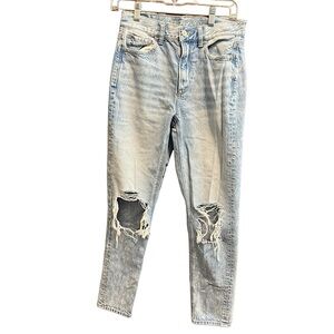 American Eagle Women's Distressed Relaxed Mom Jeans Size 2